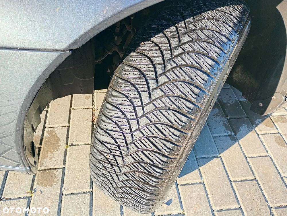 Volvo V50 2.0 Momentum - 20