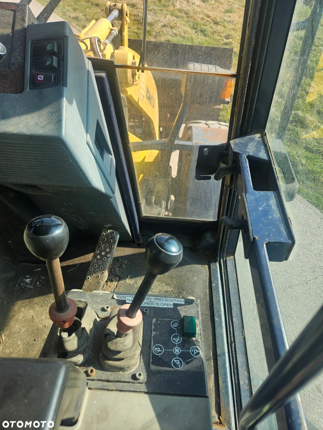 Hanomag 15 F komatsu WA75 - 23