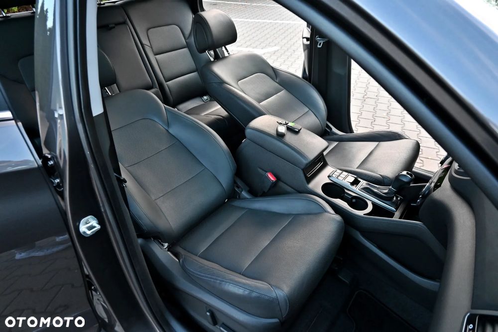 Hyundai Tucson 2.0 CRDI Premium 4WD - 36