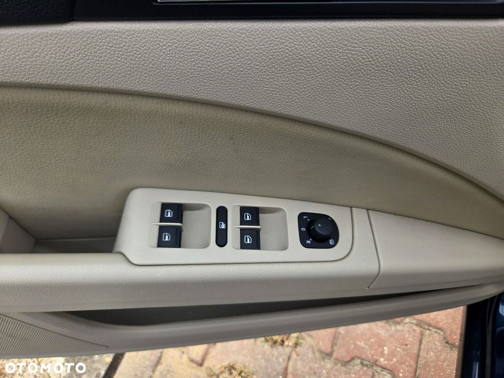 Skoda Superb 3.6 V6 4x4 DSG Elegance - 17