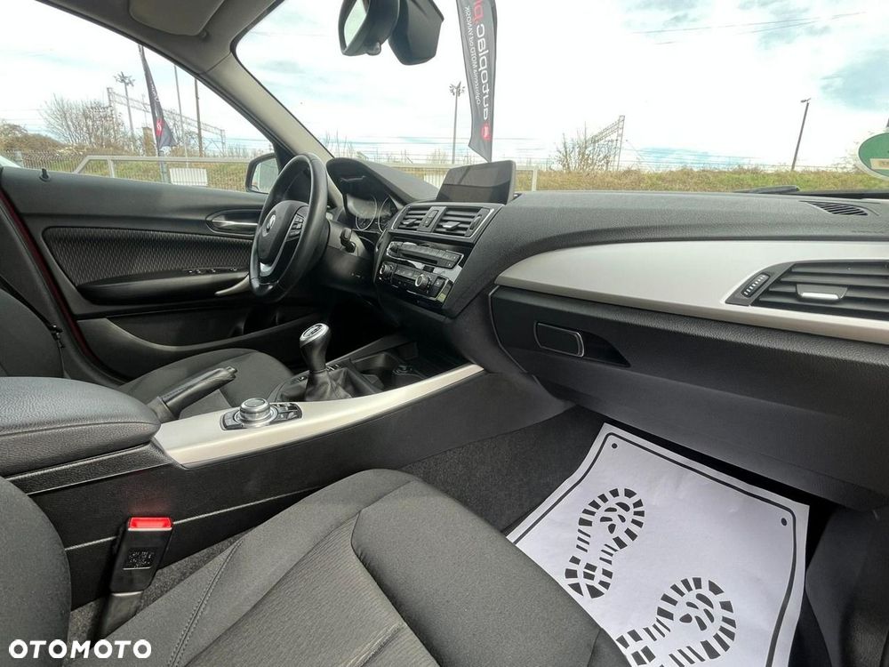 BMW Seria 1 116i Sport Line - 34