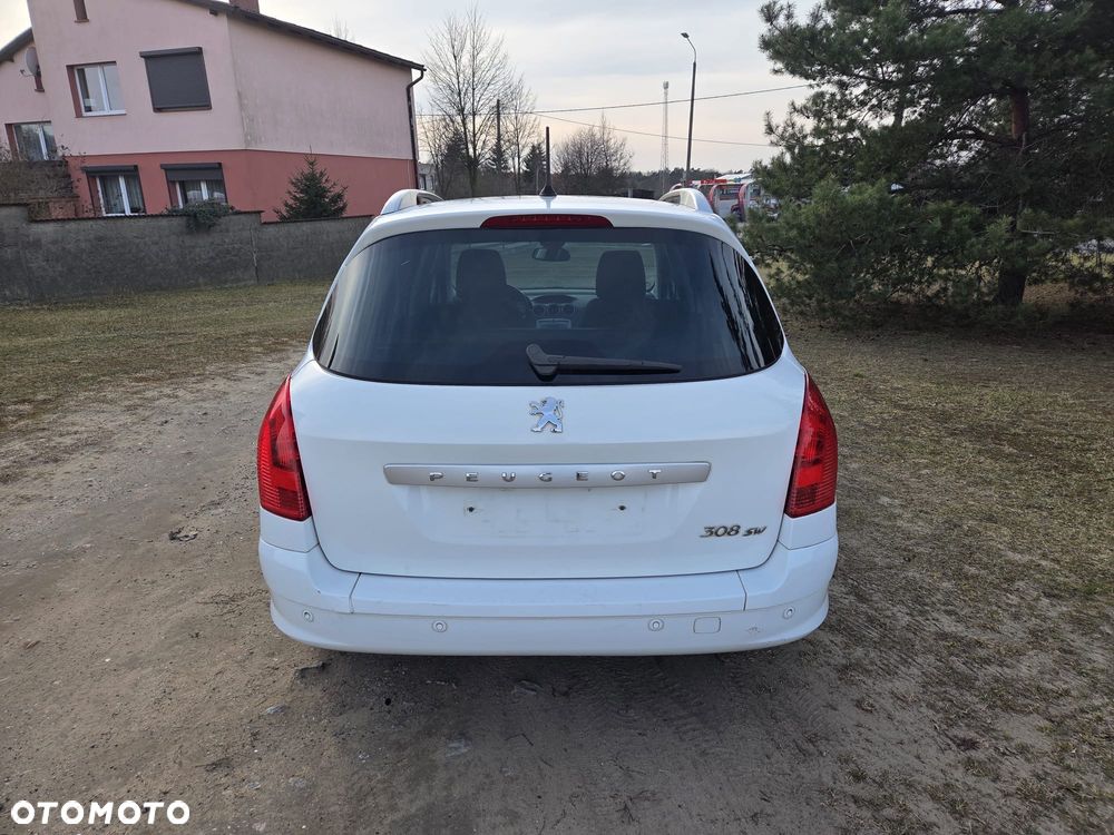 Peugeot 308 120 VTi Premium - 5