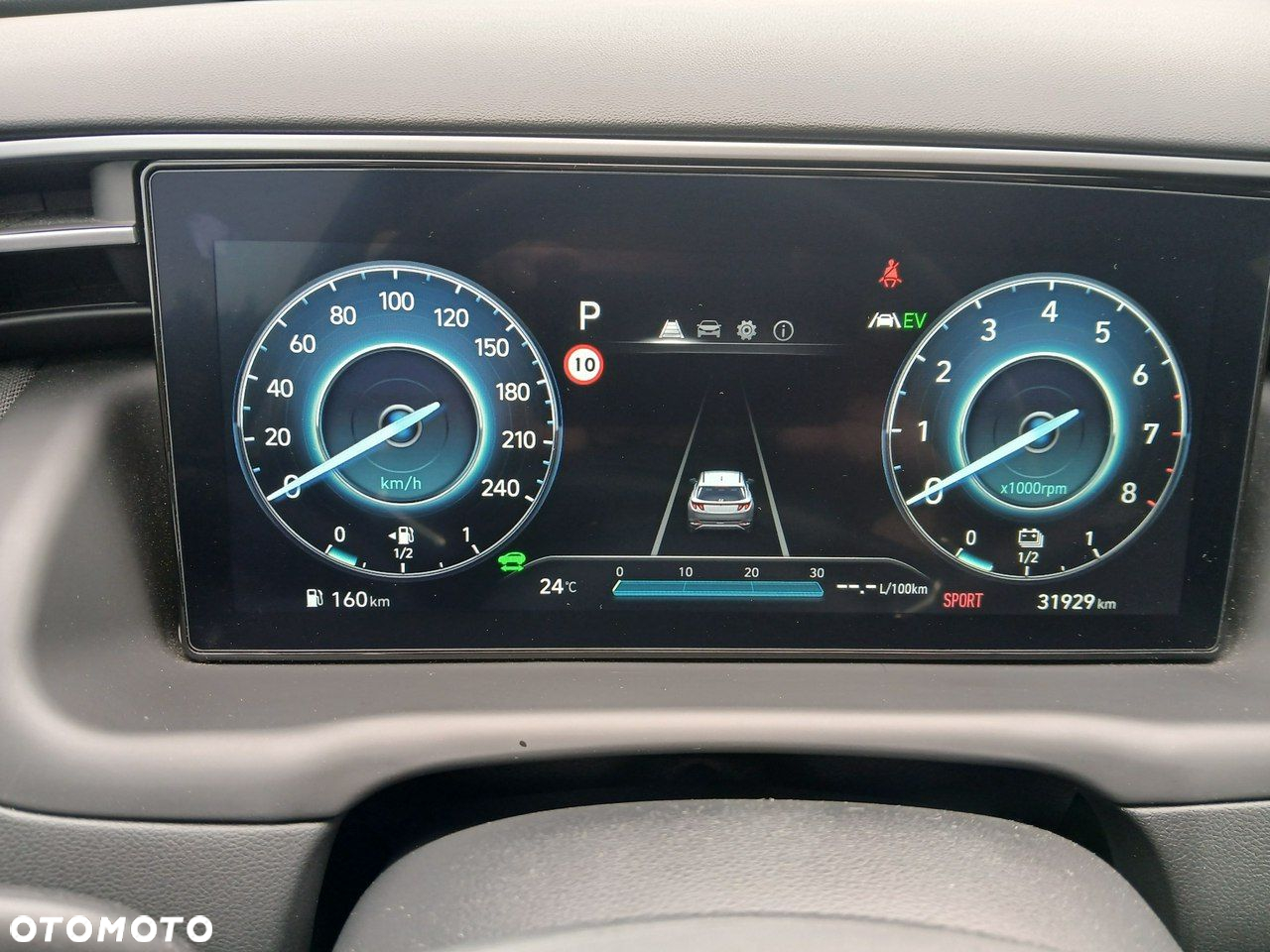 Hyundai Tucson - 13