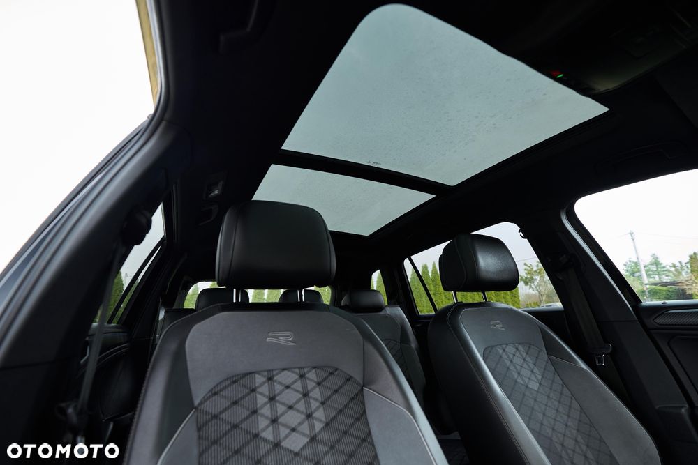 Volkswagen Tiguan Allspace - 16