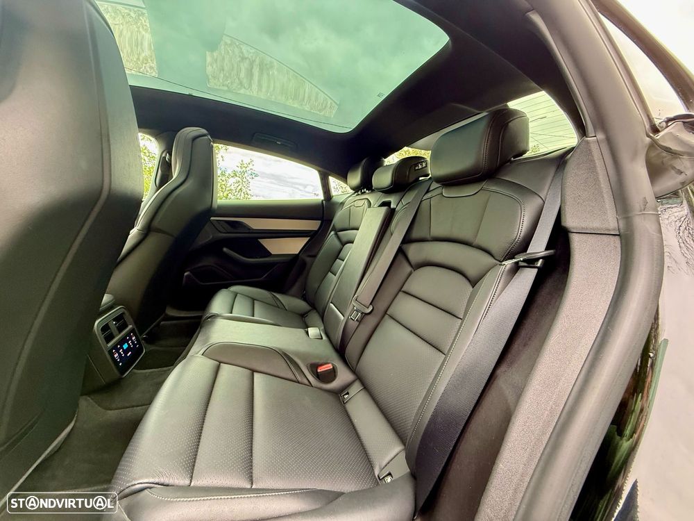 Porsche Taycan Bateria Performance Plus - 7