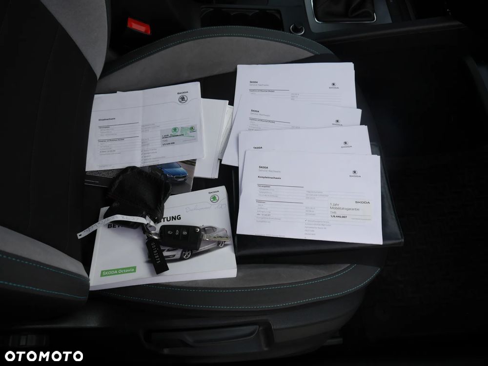 Skoda Octavia 2.0 TDI (Green tec) DSG Joy - 27