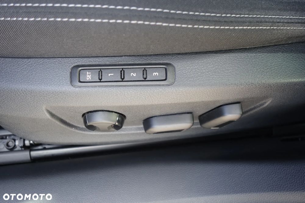 Skoda Superb 2.0 TDI SCR 4x4 Style DSG - 20