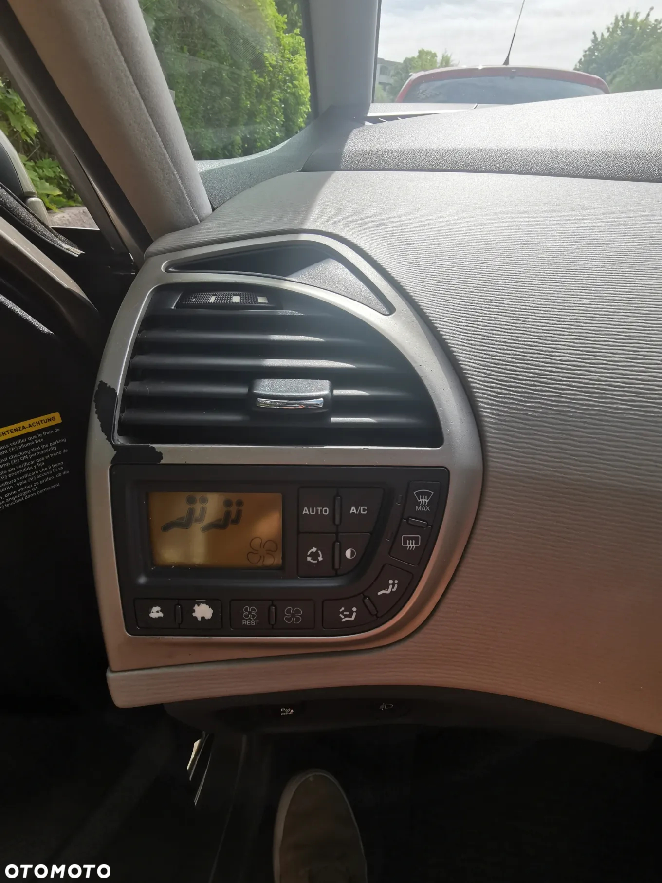 Citroën C4 Picasso - 12