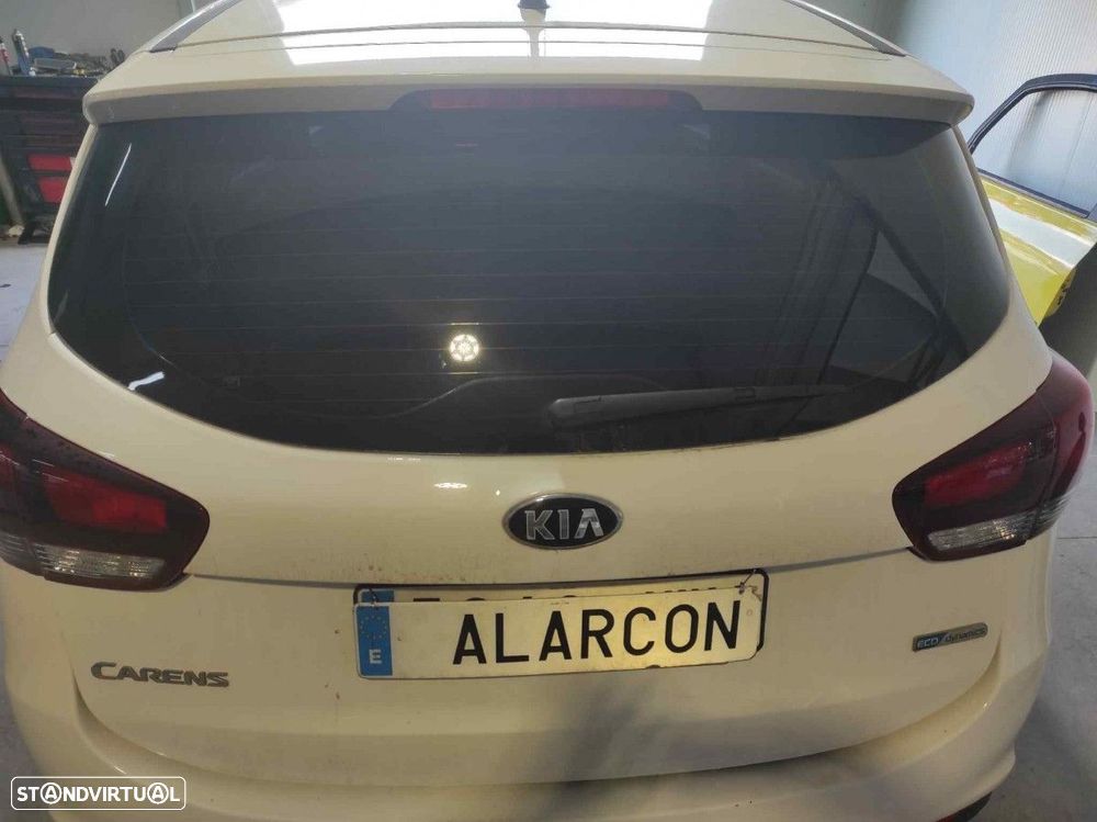 MALA TRASEIRA KIA CARENS ( ) CONCEPT - 2