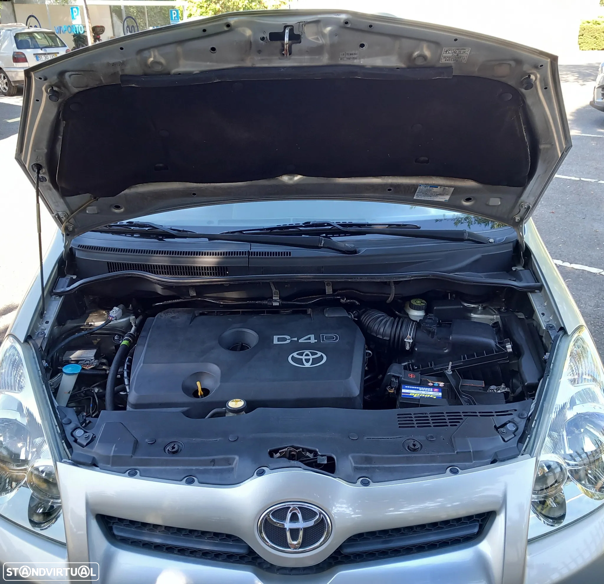 Toyota Corolla Verso 2.2 D-4D Sol - 24