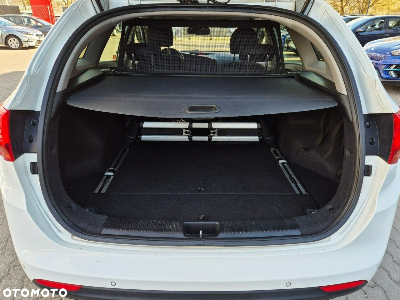 Kia Ceed - 27