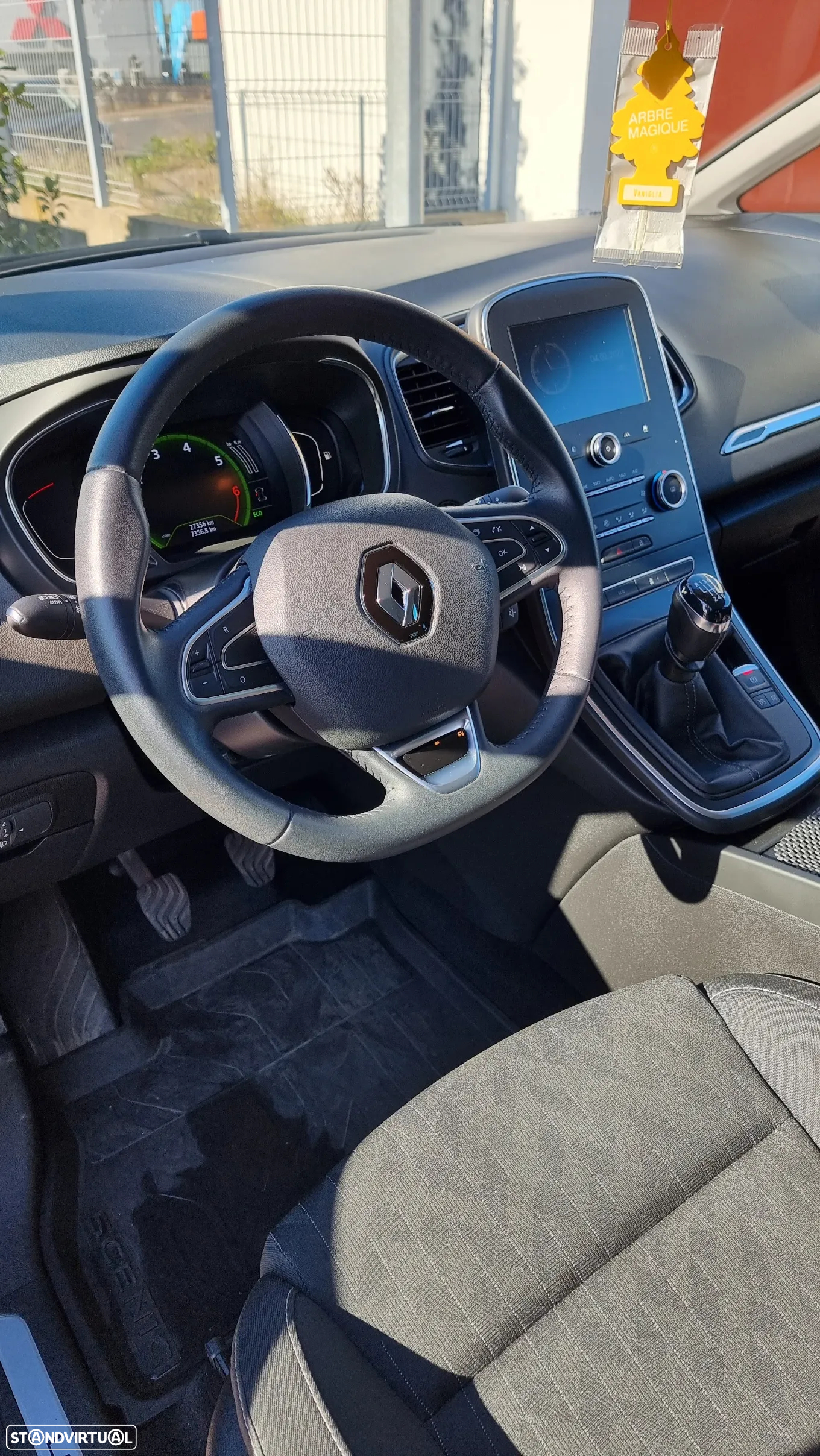 Renault Scénic 1.3 TCe Limited - 15