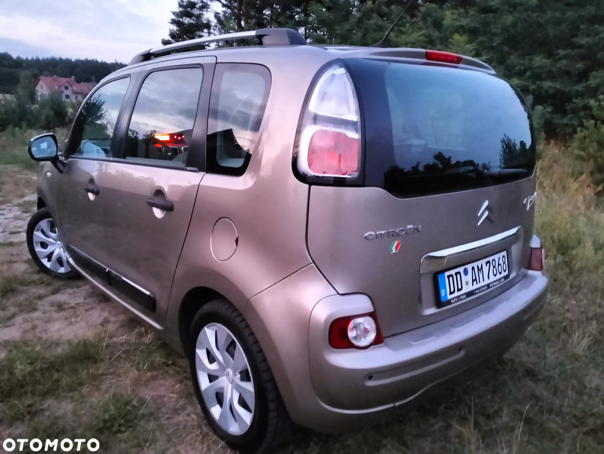 Citroën C3 Picasso 1.4i Exclusive - 18