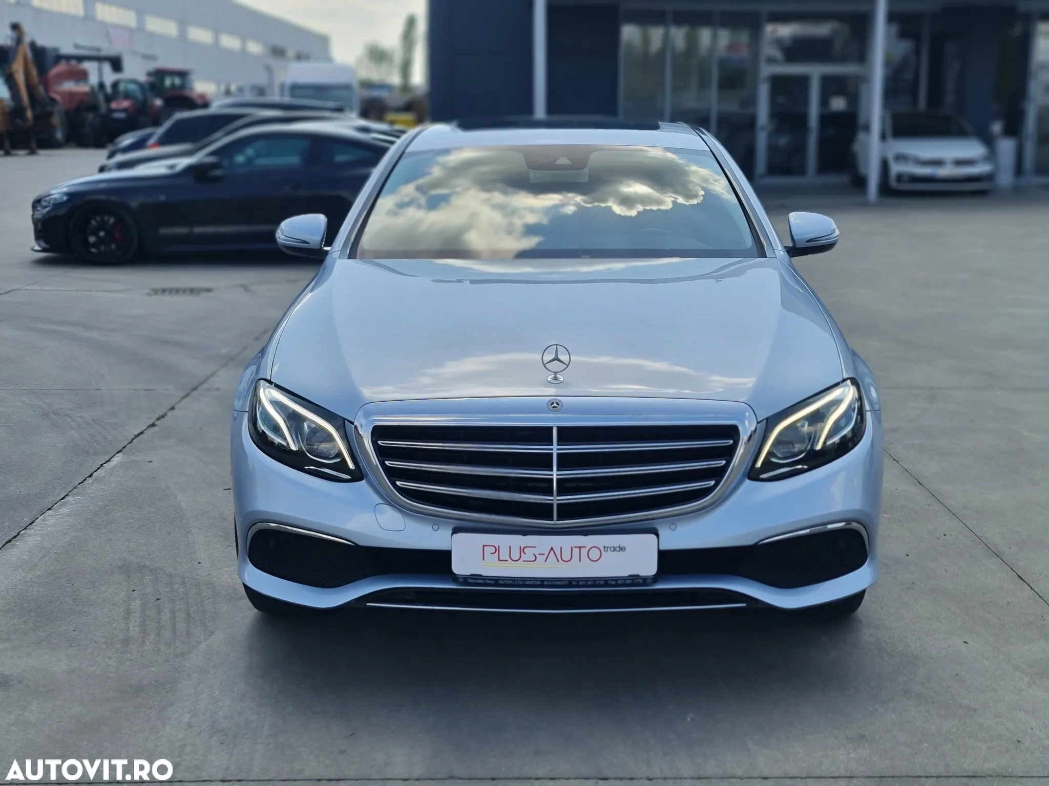 Mercedes-Benz E 220 d T 9G-TRONIC - 2