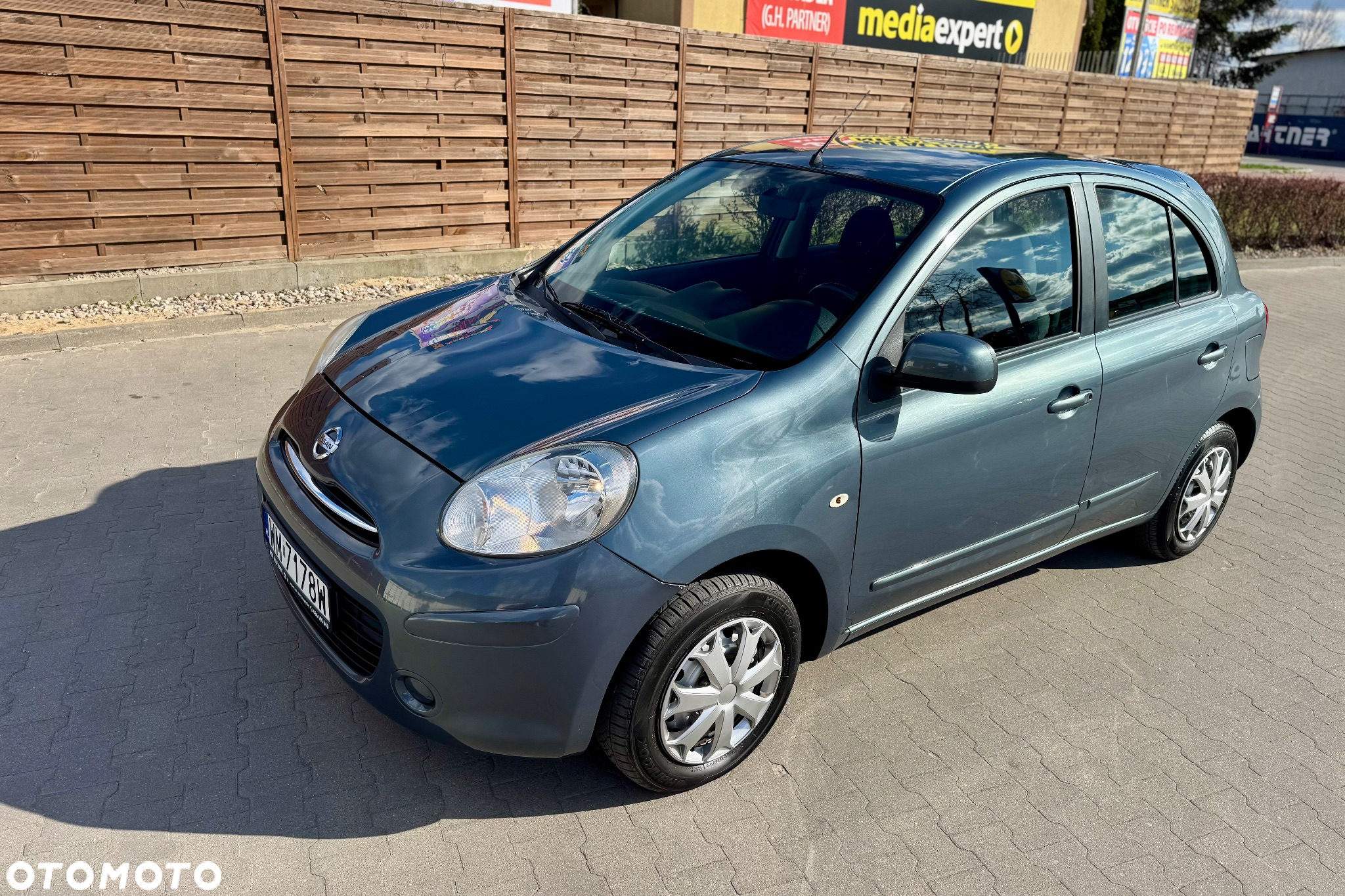 Nissan Micra 1.2 Tekna - 9