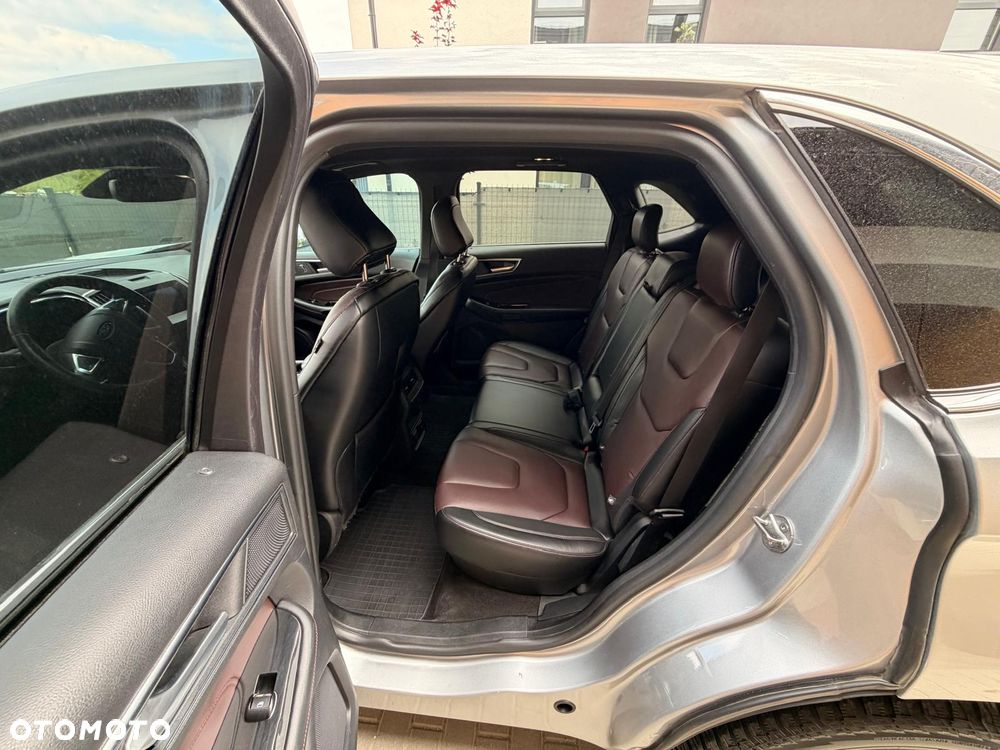 Ford Edge - 12