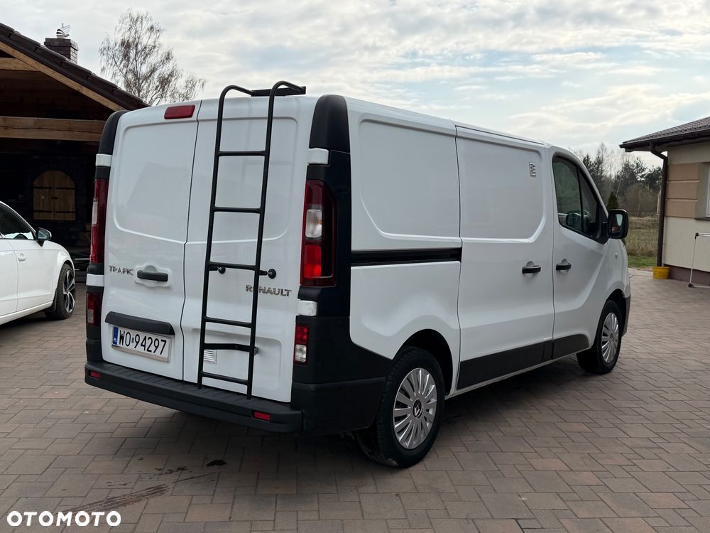 Renault Trafic - 17