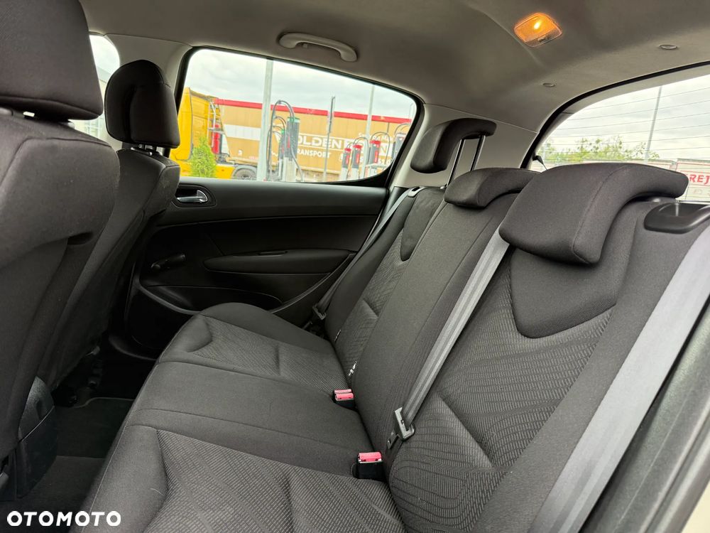 Peugeot 308 - 9