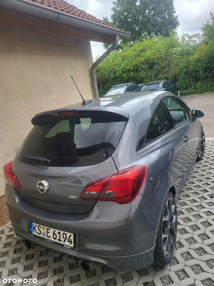 Opel Corsa 1.6 Turbo OPC - 3