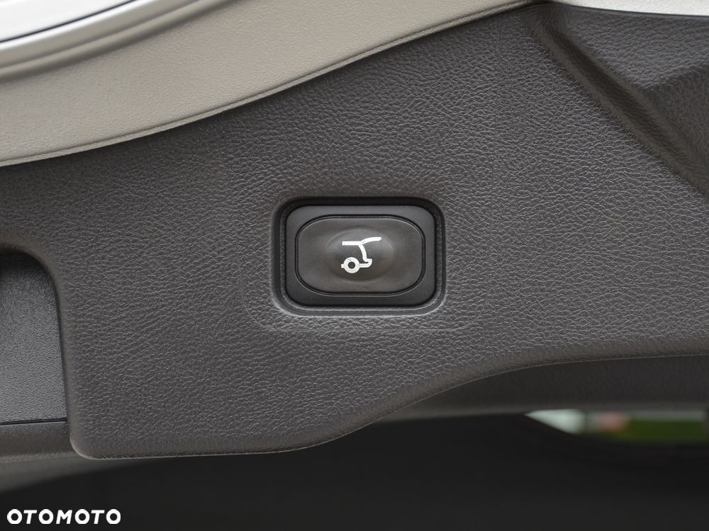 Ford Mondeo 2.0 EcoBlue Titanium - 29