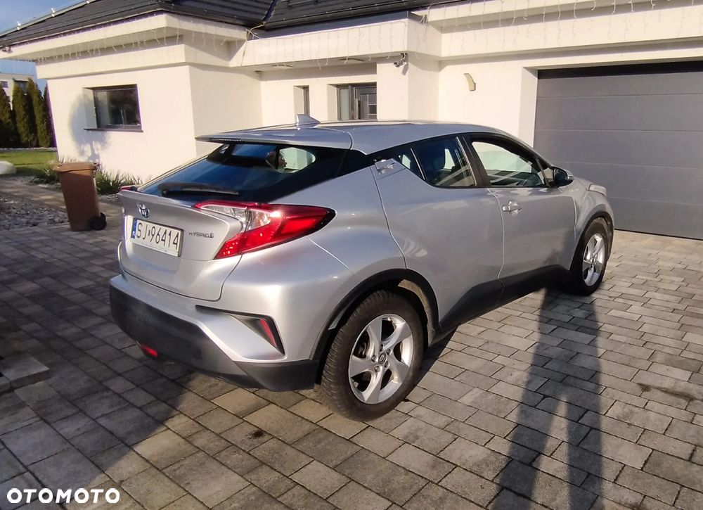 Toyota C-HR - 5