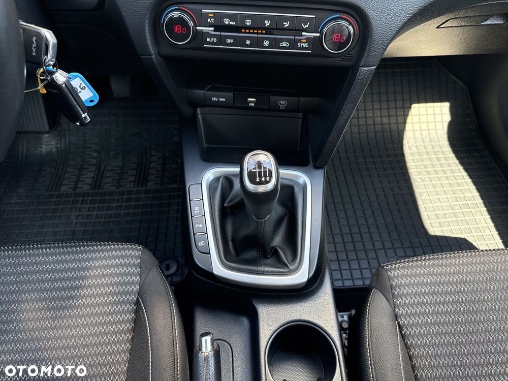 Kia Ceed 1.0 T-GDI M - 16