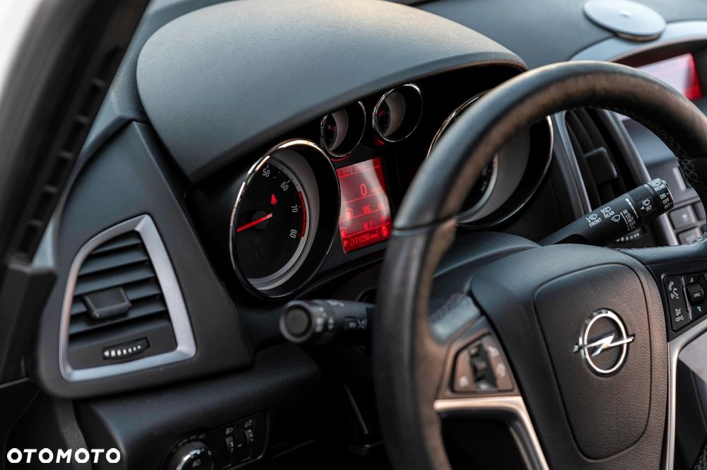 Opel Astra 1.4 Turbo Automatik Cosmo - 22