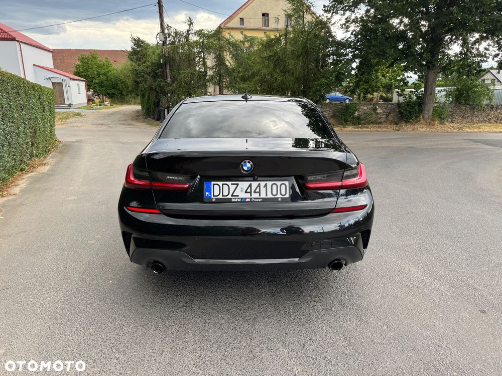 BMW Seria 3 320d mHEV M Sport - 17
