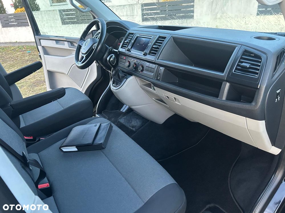 Volkswagen Transporter T6 - 14