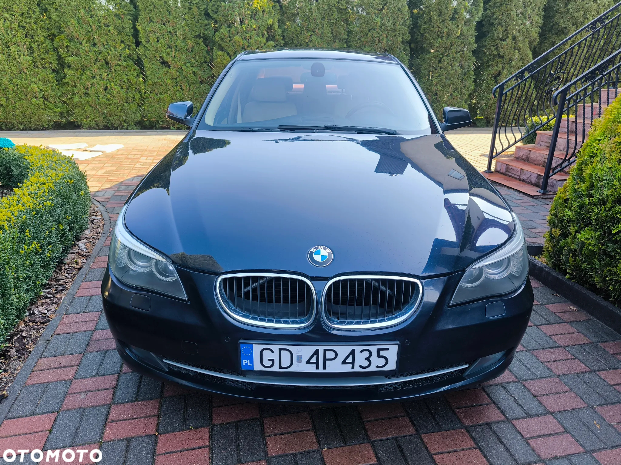 BMW Seria 5 528i - 10