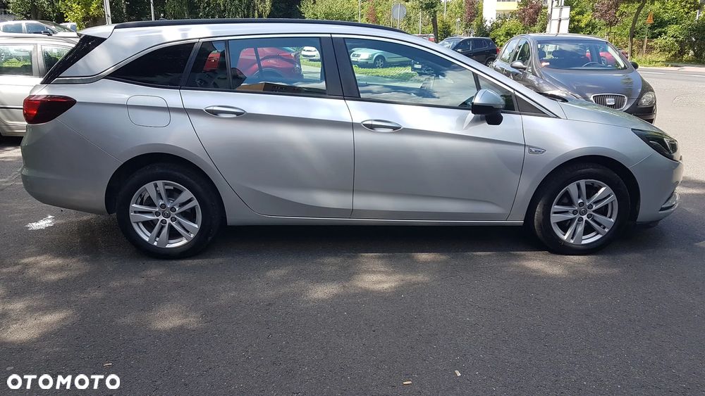 Opel Astra V 1.4 T Enjoy - 34