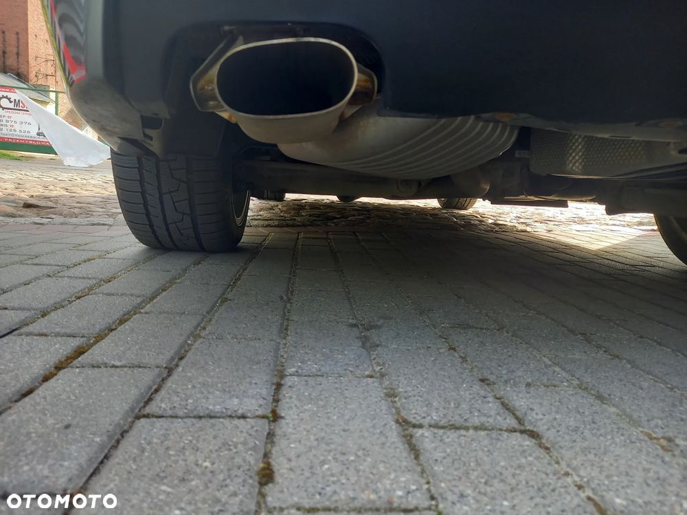 BMW Seria 3 318d - 28