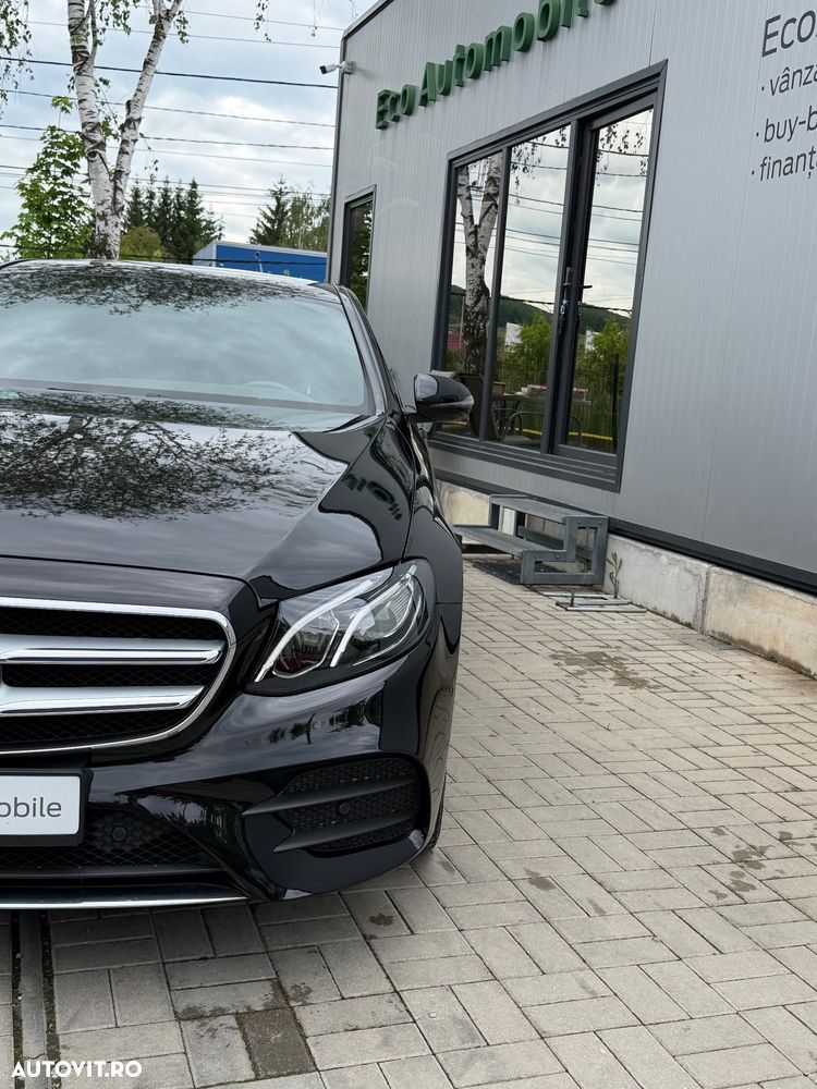 Mercedes-Benz E 200 4MATIC MHEV - 29