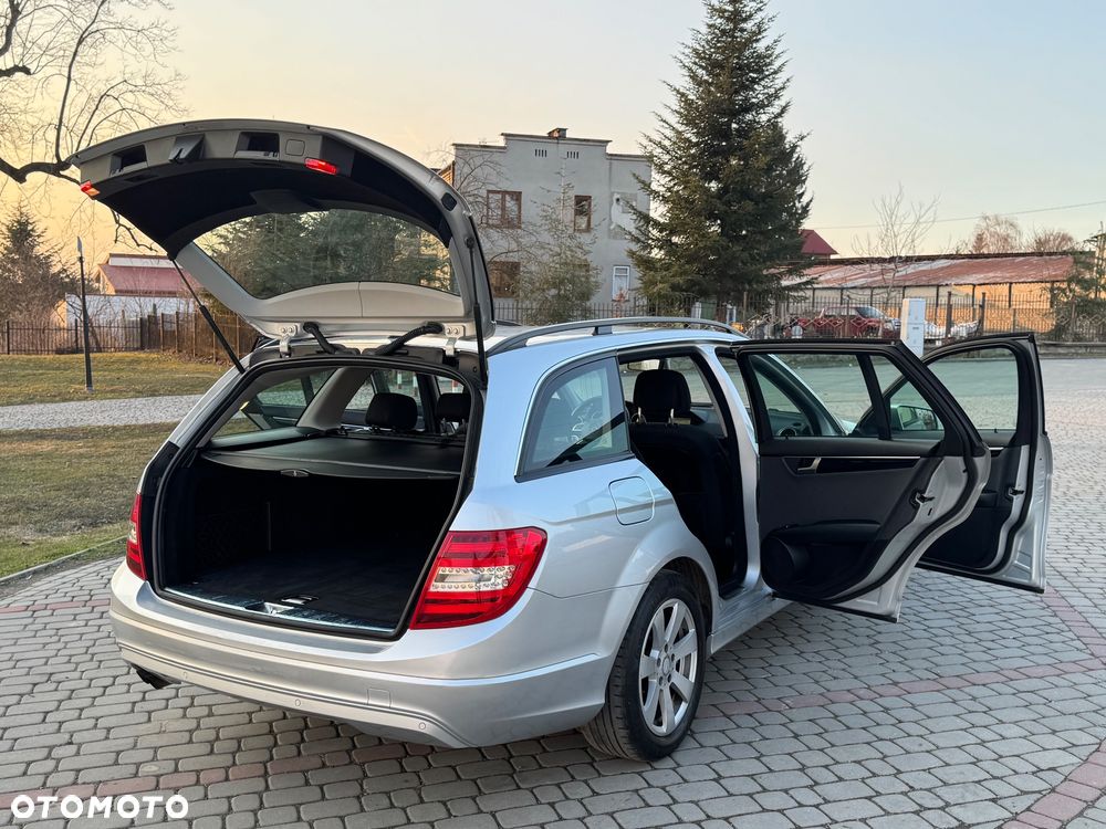 Mercedes-Benz Klasa C - 17