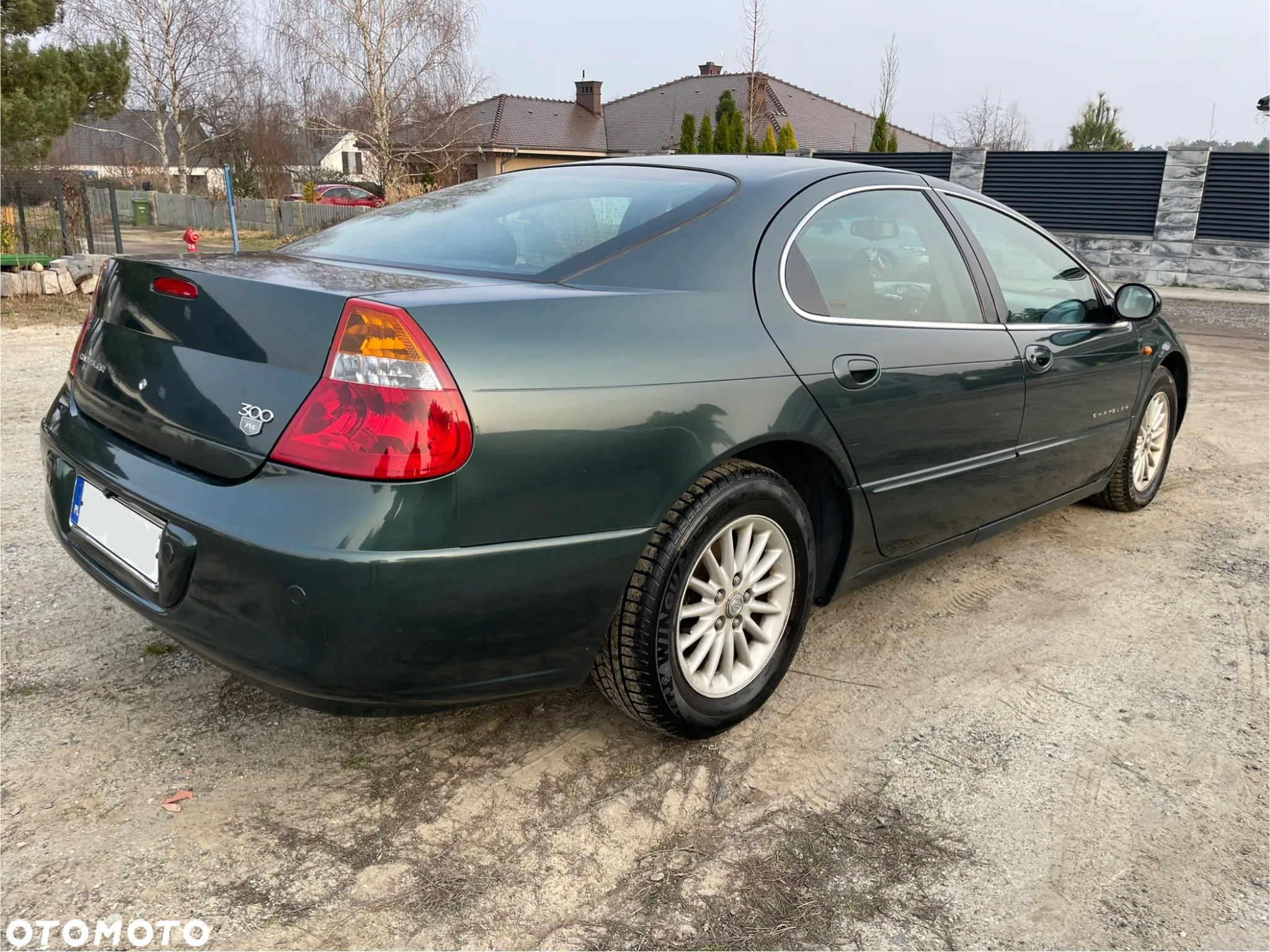 Chrysler 300M 2.7 - 2