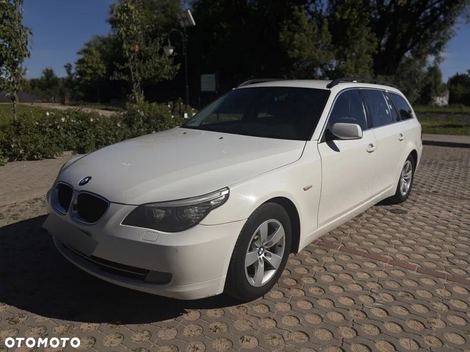 BMW Seria 5 520d - 1