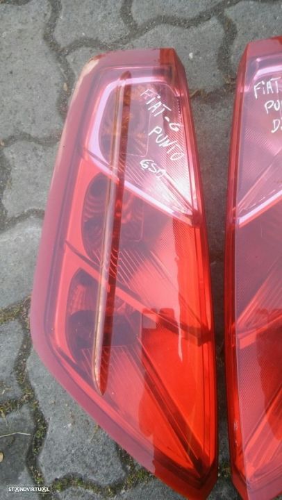 Conjunto farois traseiros fiat punto - 1