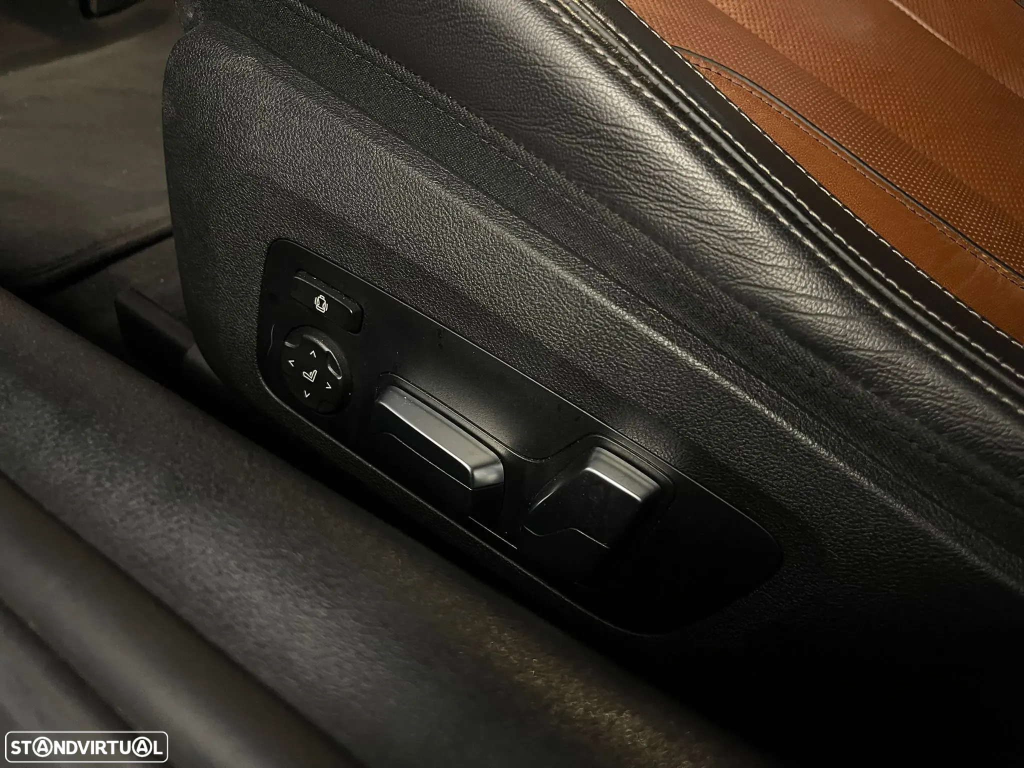 BMW M850i xDrive - 12