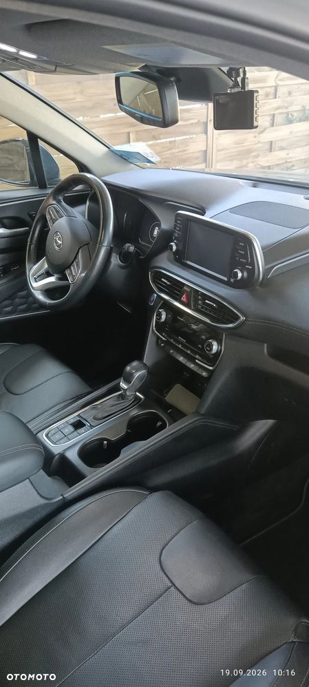 Hyundai Santa Fe - 24