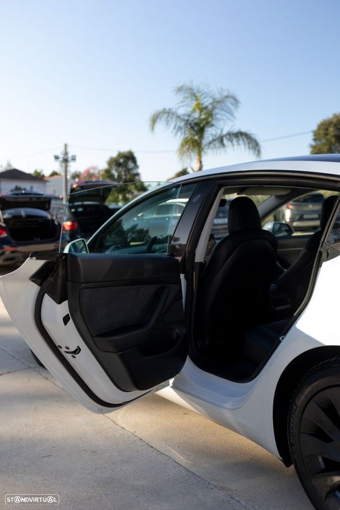 Tesla Model 3 Standard Range Plus RWD - 21
