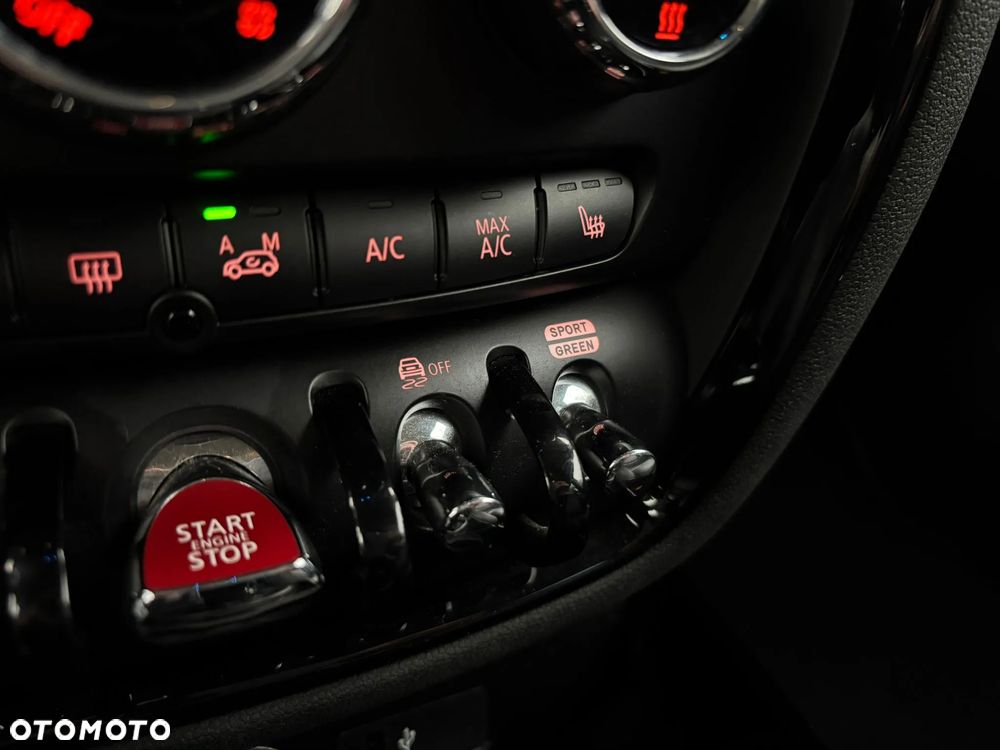 MINI Clubman Cooper - 25