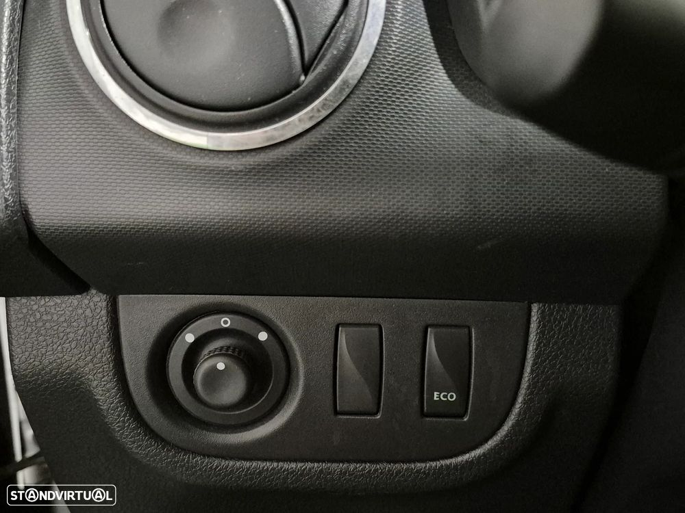 Dacia Sandero 0.9 TCe Stepway - 19