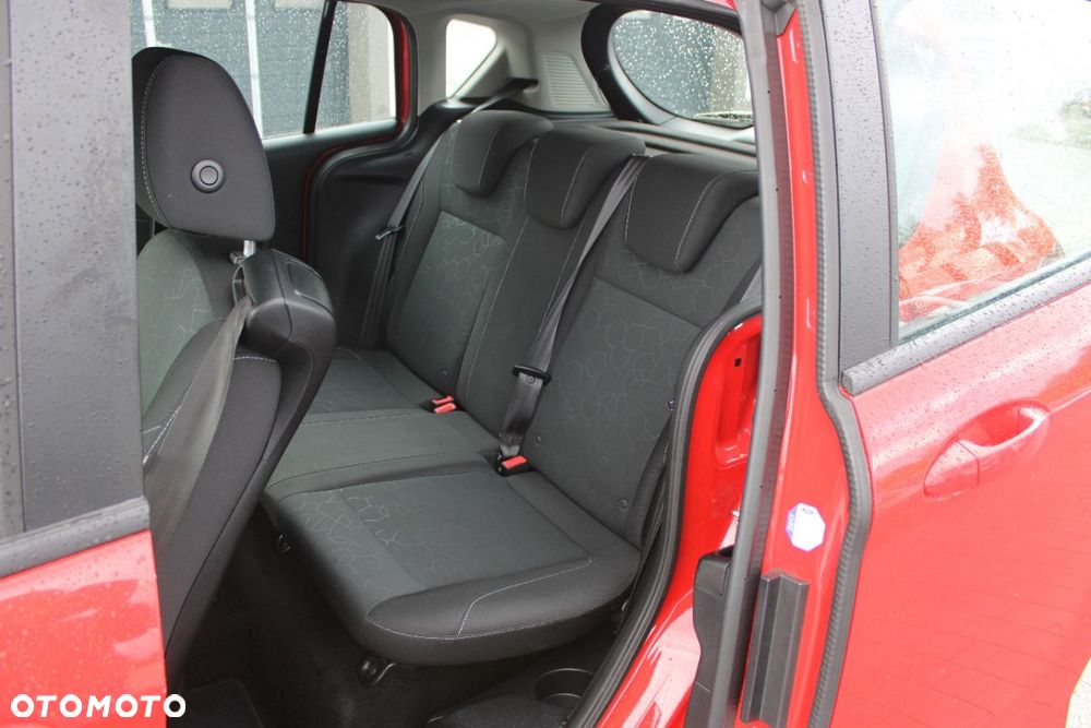 Ford B-MAX - 13