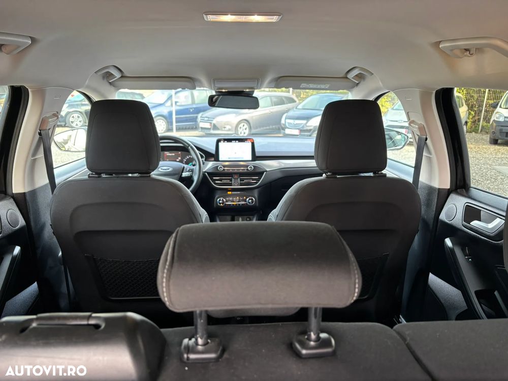 Ford Focus - 18