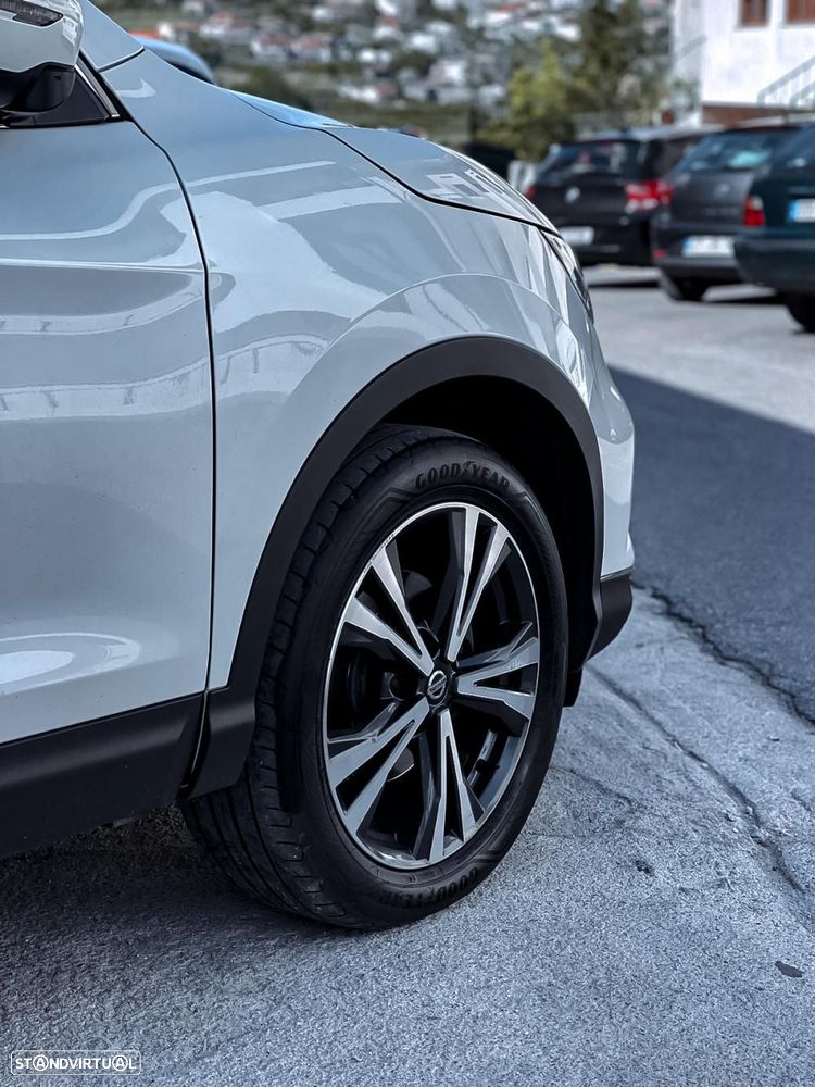 Nissan Qashqai 1.5 dCi N-Connecta Roda Suplente — fotografia 4