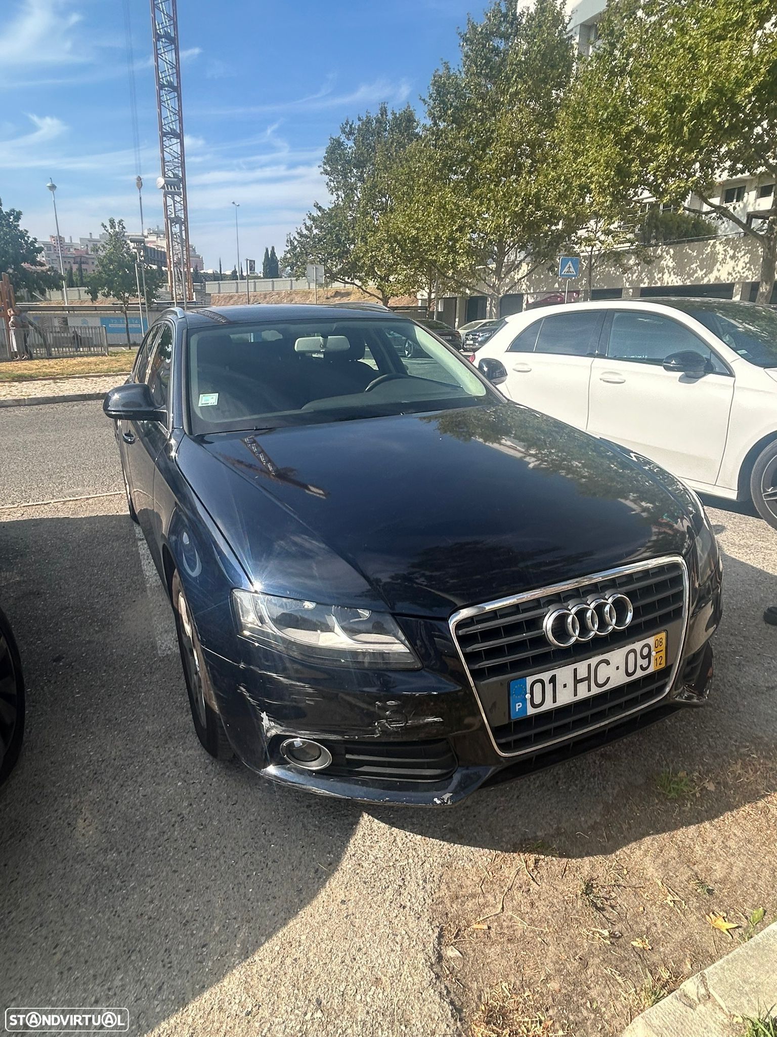 Audi A4 Avant 2.0 TDI - 1