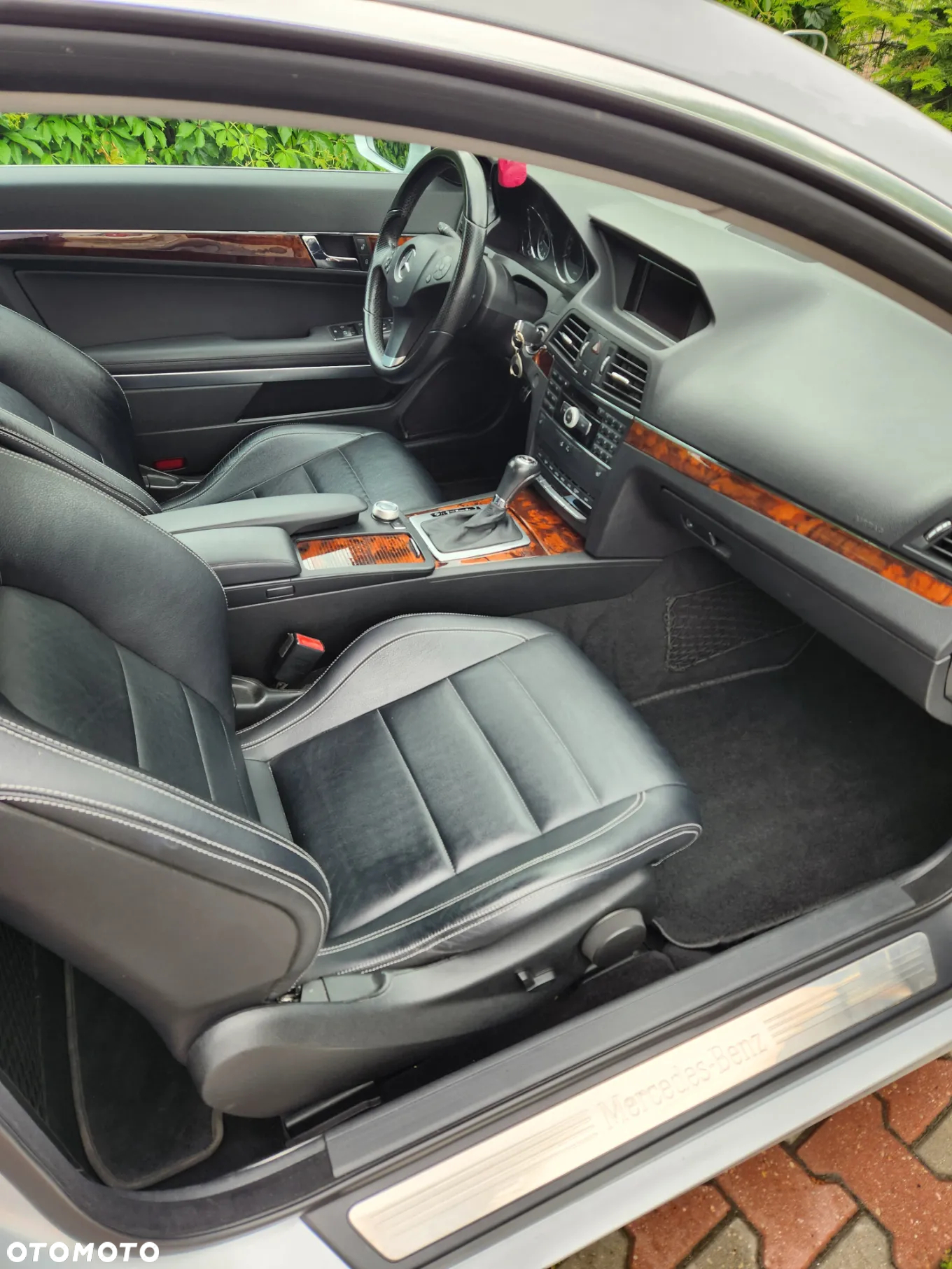 Mercedes-Benz Klasa E 350 CDI BlueEff - 9