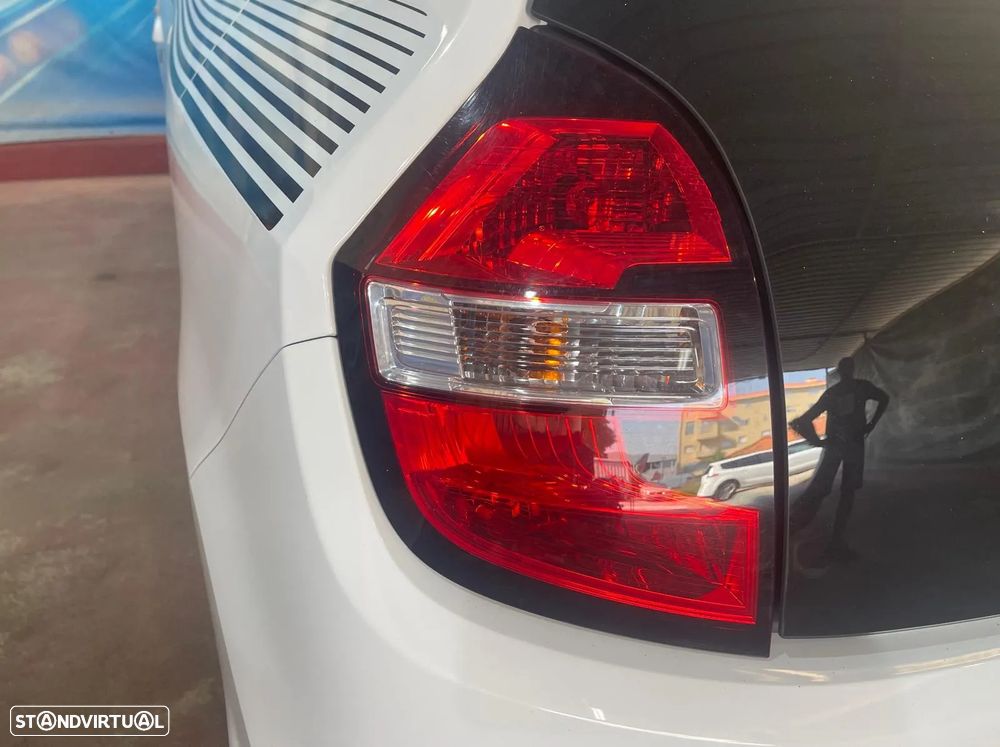 Renault Twingo SCe 70 S&S LIMITED - 20