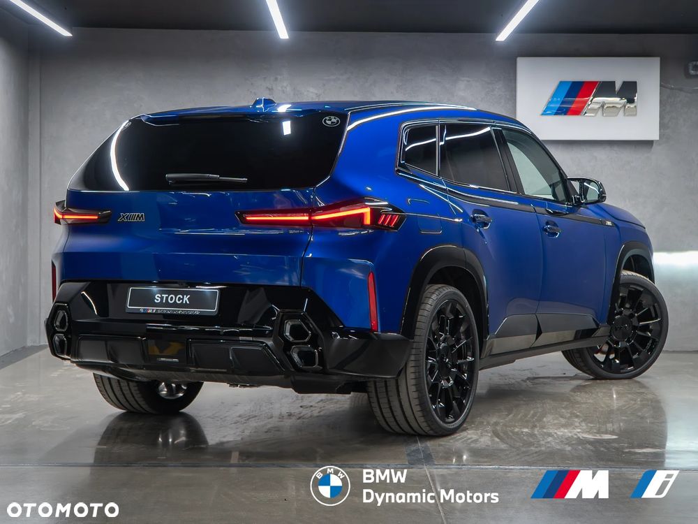 BMW XM - 5
