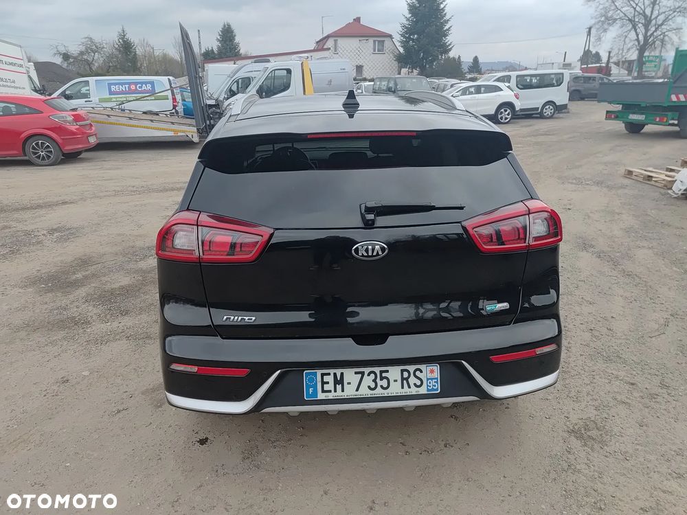 Kia Niro 1.6 GDI 2WD Vision - 13